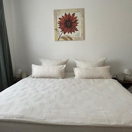 Wohnung Нойнбург форм Валд Екстериор снимка