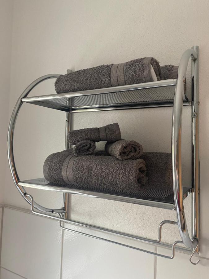 Wohnung Нойнбург форм Валд Екстериор снимка